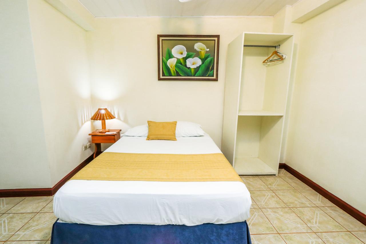Hotel Flor Blanca Мануэль-Антонио Экстерьер фото