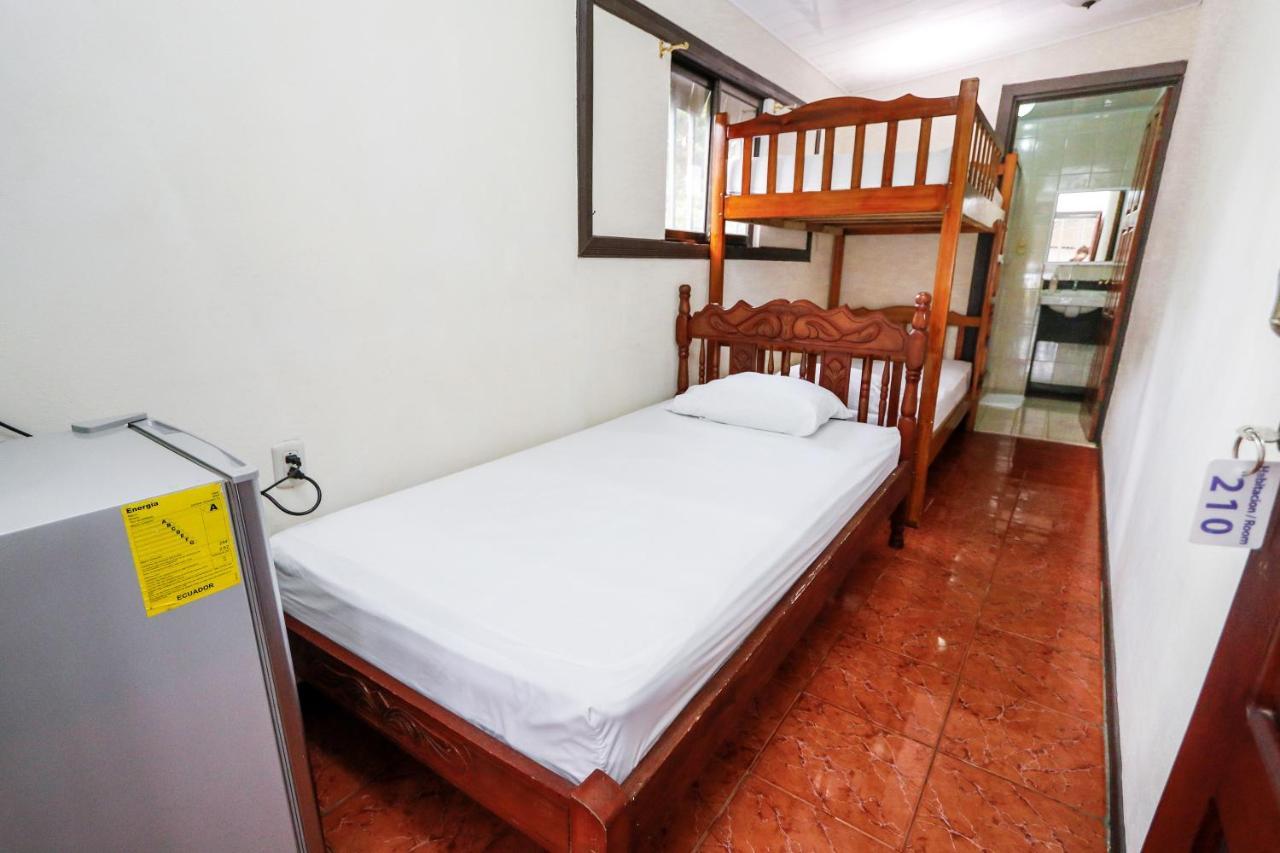 Hotel Flor Blanca Мануэль-Антонио Экстерьер фото
